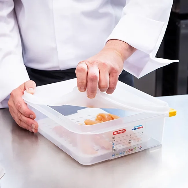 CONTENITORE ARAVEN ERMETICO IN PP GASTRONORM 1/1 cm.53x32,5x15 LT.20,5 CON COPERCHIO 2